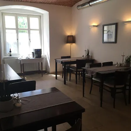 Wildenauer's Inn *