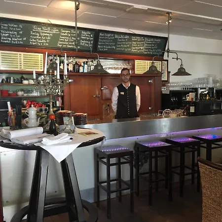 Wildenauer's Inn *